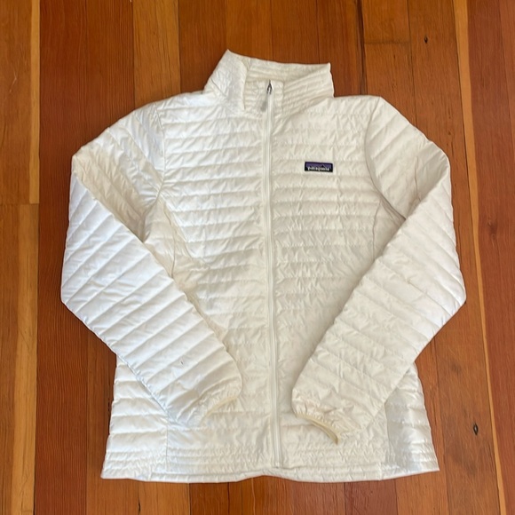 Patagonia Women’s Large down jacket-white - Picture 1 of 4